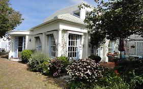Eastbury Cottage